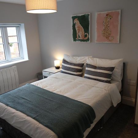 27 High Street Apartments Husbands Bosworth Esterno foto