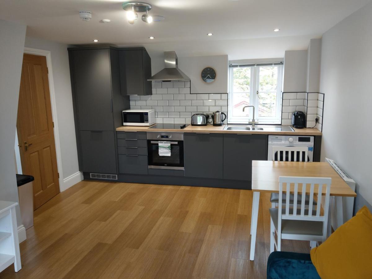27 High Street Apartments Husbands Bosworth Esterno foto