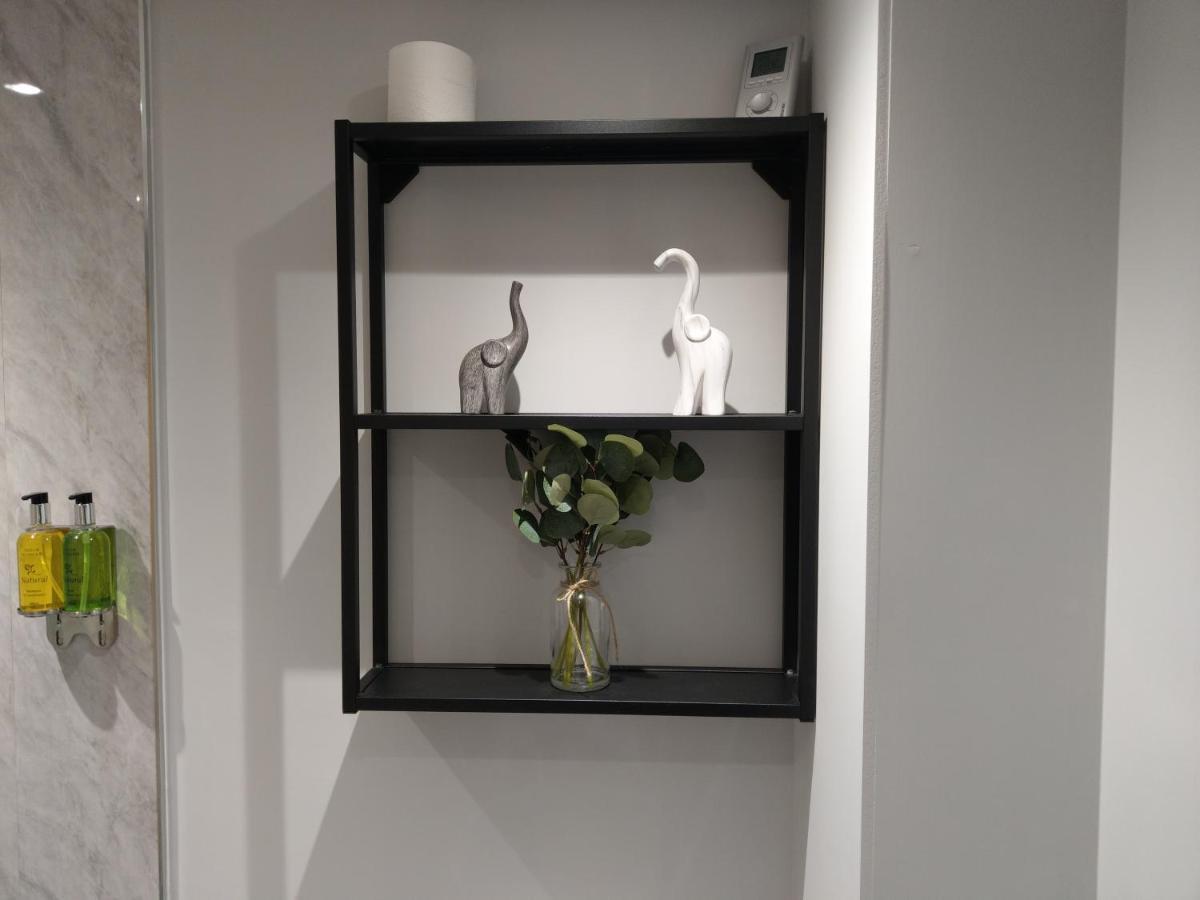 27 High Street Apartments Husbands Bosworth Esterno foto